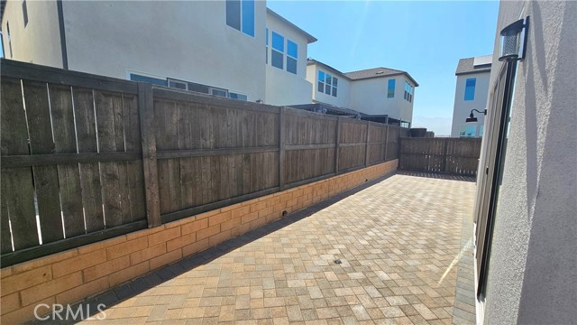 1612 Whitmore Loop, Chula Vista CA: https://media.crmls.org/medias/d19a633b-23df-40a8-a5ac-1e4b868ac38b.jpg