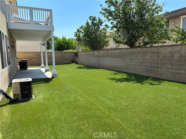 13847 Blue Ribbon Lane, Eastvale CA: https://media.crmls.org/medias/d19ae009-7fd5-463c-944e-4d6badc87421.jpg