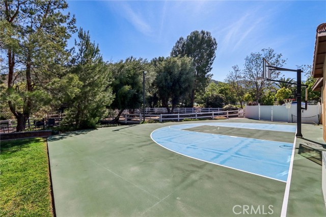 Detail Gallery Image 48 of 68 For 24966 Tyler Pl, Murrieta,  CA 92562 - 6 Beds | 3/1 Baths