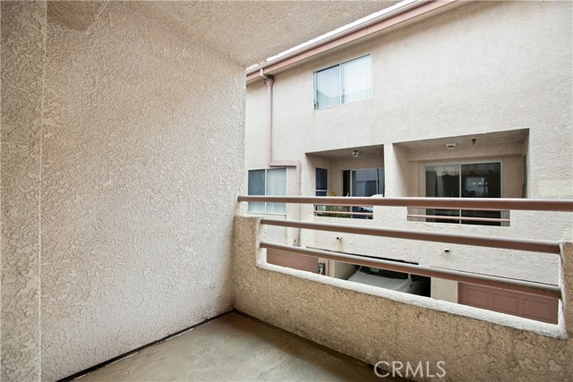 Detail Gallery Image 5 of 25 For 8744 Burnet Ave #14,  North Hills,  CA 91343 - 2 Beds | 2/1 Baths