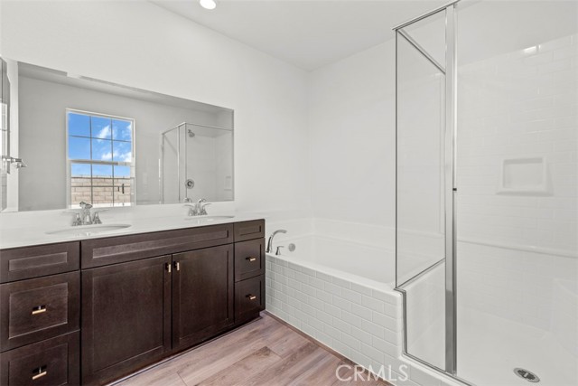 Detail Gallery Image 10 of 16 For 29079 Laramie Ct, Winchester,  CA 92596 - 4 Beds | 2 Baths