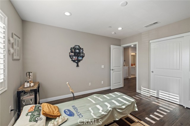 Detail Gallery Image 30 of 72 For 6962 Housatonic Ct, Jurupa Valley,  CA 91752 - 5 Beds | 3 Baths