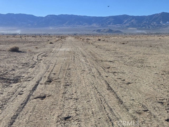 Detail Gallery Image 2 of 3 For 0 Bradford Ave, Lucerne Valley,  CA 92356 - – Beds | – Baths