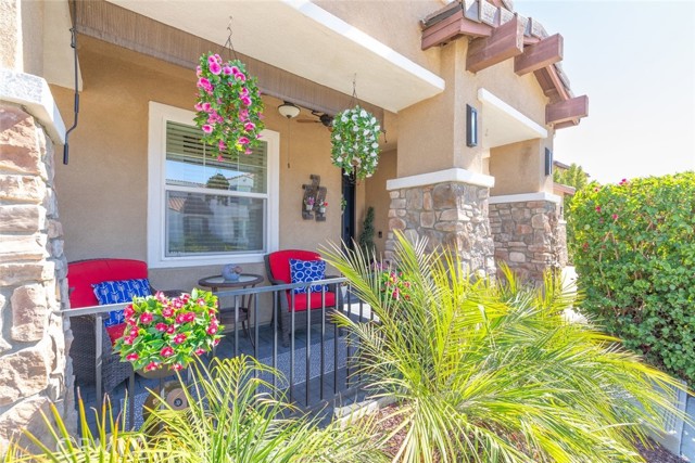 Detail Gallery Image 8 of 72 For 29316 Fenway, Lake Elsinore,  CA 92530 - 5 Beds | 4 Baths