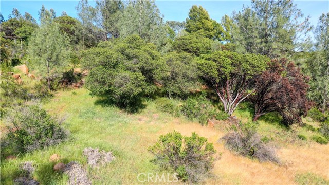 Detail Gallery Image 8 of 11 For 16506 Crescent Ct, Hidden Valley Lake,  CA 95467 - – Beds | – Baths