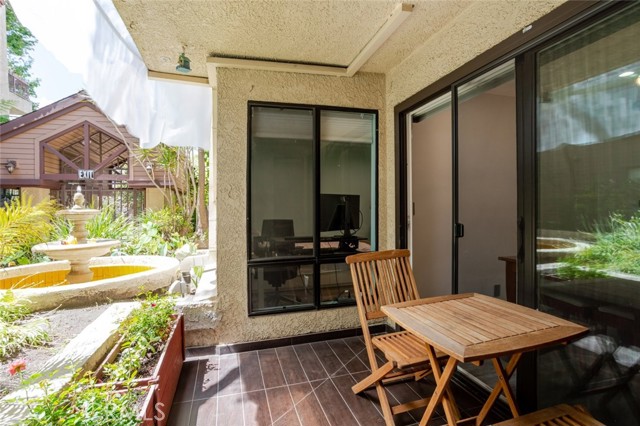 Detail Gallery Image 26 of 31 For 236 N Louise St #104,  Glendale,  CA 91206 - 2 Beds | 2 Baths