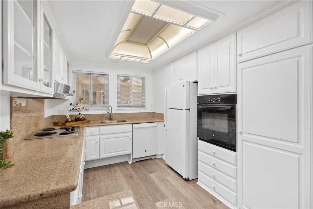 MLS #OC25259998 image #15