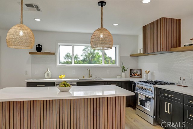 Detail Gallery Image 15 of 34 For 5218 Barker Dr, Los Angeles,  CA 90042 - 3 Beds | 2 Baths