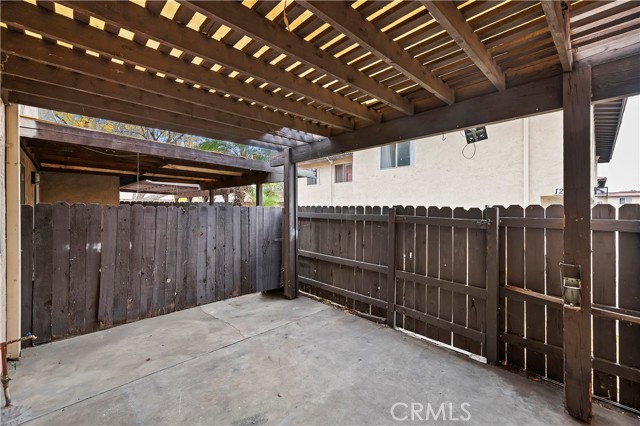 Detail Gallery Image 23 of 26 For 12198 Orchid Ln #C,  Moreno Valley,  CA 92557 - 2 Beds | 1/1 Baths