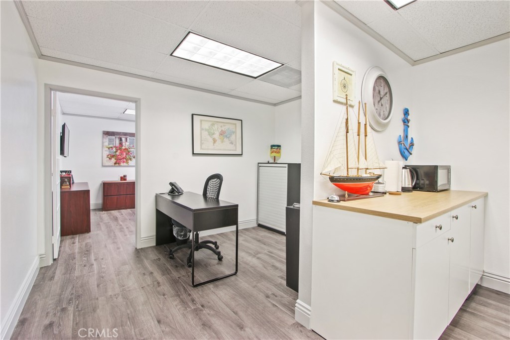 23276 S Pointe Drive 206, Laguna Hills, CA 92653