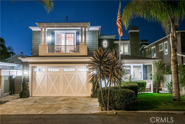 548 21st Street, Hermosa Beach, California 90254, 5 Bedrooms Bedrooms, ,4 BathroomsBathrooms,Residential,Sold,21st Street,SB17042636