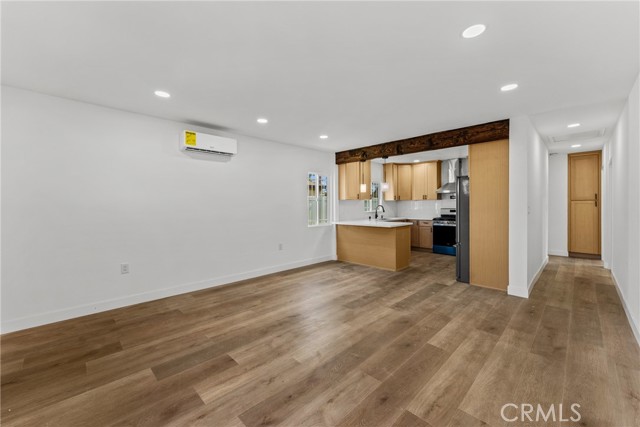 Detail Gallery Image 7 of 30 For 5672 28th St, Jurupa Valley,  CA 92509 - 3 Beds | 2 Baths