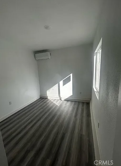 Detail Gallery Image 4 of 6 For 648 E Cerritos #2,  Rialto,  CA 92376 - 2 Beds | 1 Baths