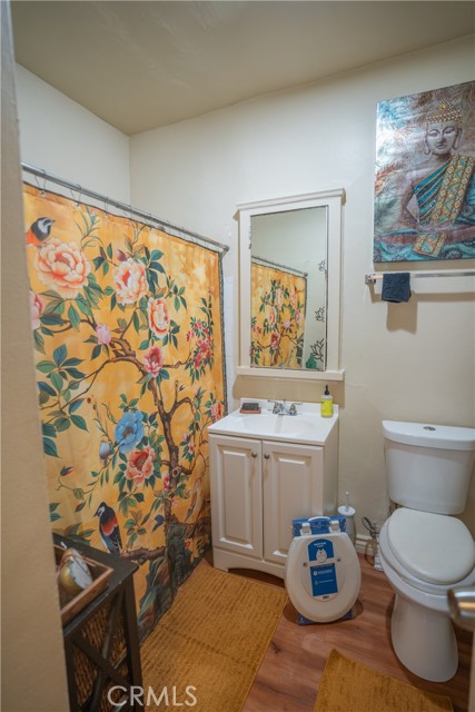 Detail Gallery Image 21 of 29 For 1724 Cherry Ave, Long Beach,  CA 90813 - – Beds | – Baths