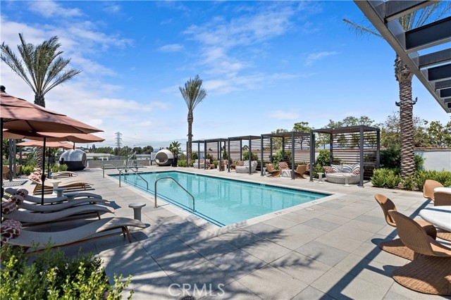 1698 Hollyleaf Ter, Montebello CA: https://media.crmls.org/medias/d1a5fafa-a83b-4d67-ad3a-c6a303aa8cdc.jpg