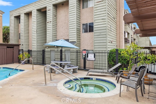 3142 Midway Drive, San Diego CA: https://media.crmls.org/medias/d1a602b8-d5b0-4376-9fd1-3f93dc61dcf3.jpg