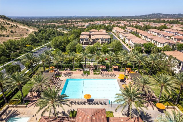 Detail Gallery Image 2 of 18 For 109 Mustang, Irvine,  CA 92602 - 4 Beds | 3 Baths