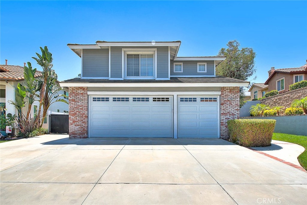 17402 Sara Lane