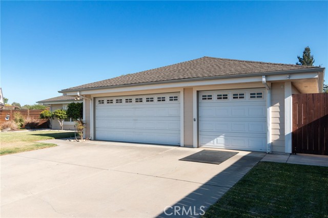 1216 Shady Glen Court, Santa Maria CA: https://media.crmls.org/medias/d1a90f7f-0424-468c-be66-bf3fe7901bfa.jpg