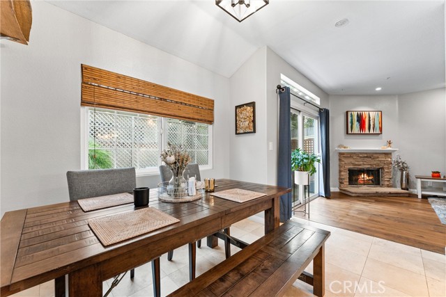 Detail Gallery Image 7 of 38 For 4700 Warner Avenue #112,  Huntington Beach,  CA 92649 - 3 Beds | 2/1 Baths