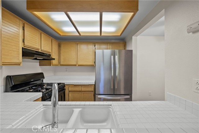Detail Gallery Image 10 of 30 For 24143 Del Monte Dr #282,  Valencia,  CA 91355 - 1 Beds | 1 Baths