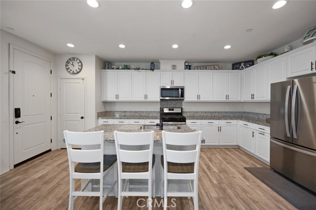 Detail Gallery Image 1 of 1 For 2848 E Berry Loop Privado #57,  Ontario,  CA 91761 - 3 Beds | 2/1 Baths