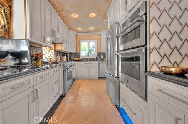 Detail Gallery Image 22 of 69 For 17419 Cohasset, Lake Balboa,  CA 91406 - 3 Beds | 2 Baths