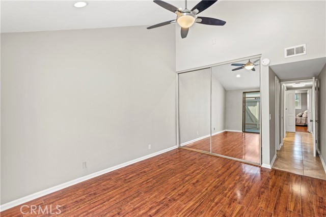 Detail Gallery Image 20 of 35 For 21 Summerwalk Ct, Newport Beach,  CA 92663 - 2 Beds | 2 Baths