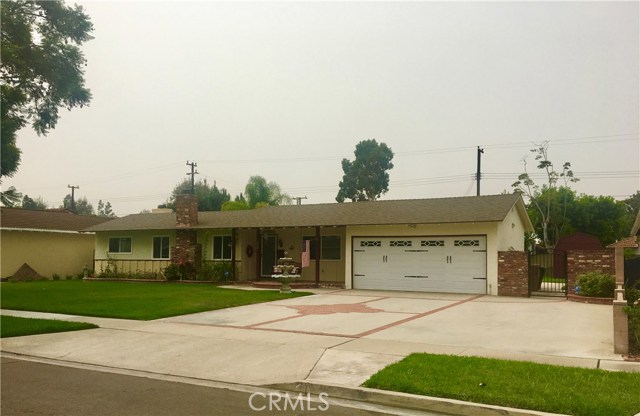 2215 S Della Ln, Anaheim, CA 92802