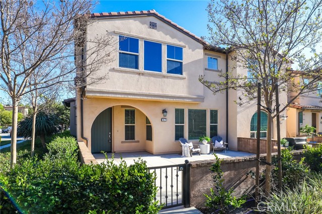 Detail Gallery Image 2 of 44 For 12 Prominence, Lake Forest,  CA 92630 - 3 Beds | 2/1 Baths