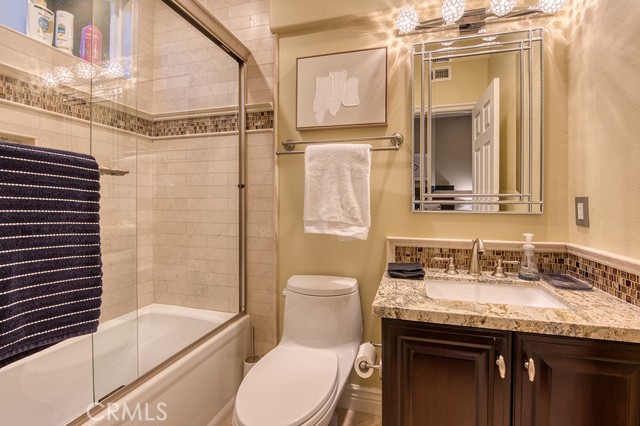 8 Joliet Drive, Coto de Caza CA: https://media.crmls.org/medias/d1ad5eef-a7be-4f3b-b07a-adb5da0e97b9.jpg