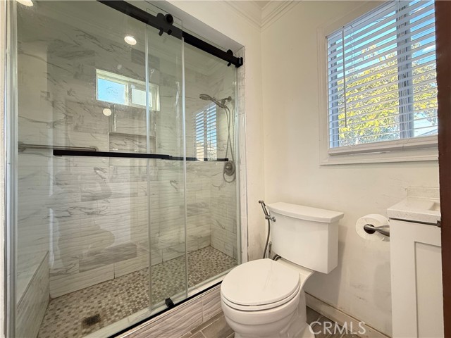 Detail Gallery Image 9 of 16 For 1605 W Wisteria Pl, Santa Ana,  CA 92703 - 3 Beds | 2/1 Baths