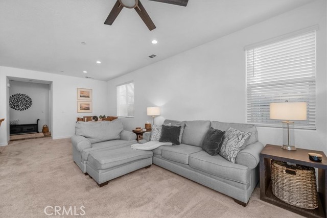 Detail Gallery Image 21 of 55 For 6125 W Willis Ave, Fresno,  CA 93723 - 2 Beds | 2 Baths