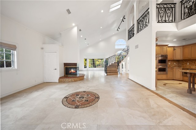 Detail Gallery Image 5 of 26 For 28510 W Driver Ave, Agoura Hills,  CA 91301 - 5 Beds | 4 Baths