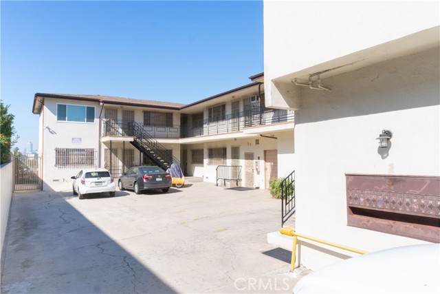 Detail Gallery Image 6 of 7 For 405 S Boyle Ave, Los Angeles,  CA 90033 - – Beds | – Baths