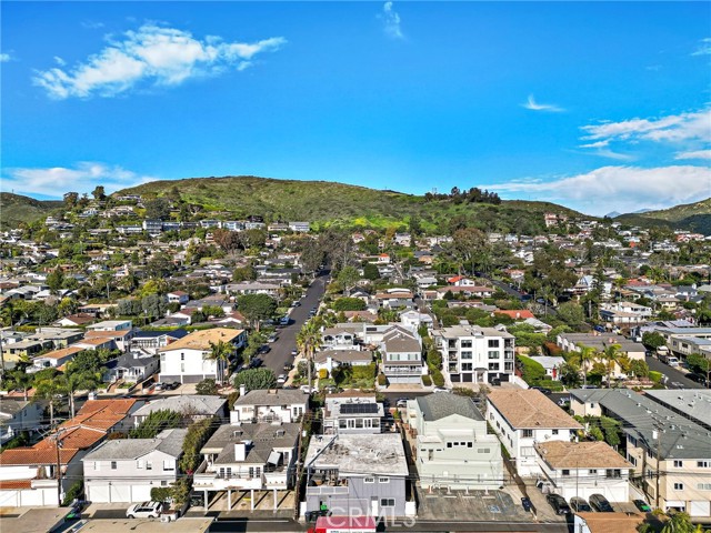 Detail Gallery Image 15 of 16 For 437 Cypress, Laguna Beach,  CA 92651 - – Beds | – Baths