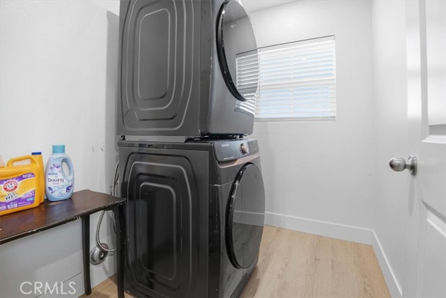 Detail Gallery Image 27 of 30 For 14219 Fir, Oak Hills,  CA 92344 - 4 Beds | 3 Baths