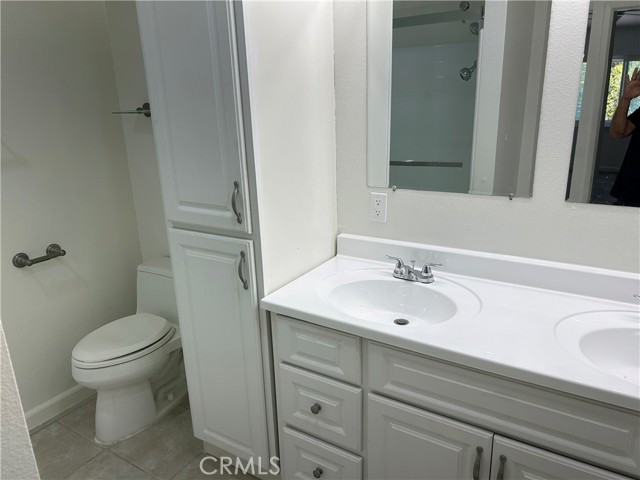 Detail Gallery Image 10 of 24 For 6560 E Camino Vista #2,  Anaheim Hills,  CA 92807 - 3 Beds | 2/1 Baths