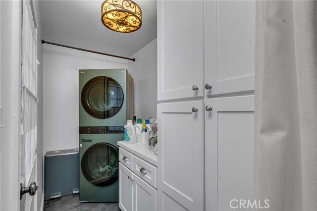 3611 Loosmore Street, Los Angeles CA: https://media.crmls.org/medias/d1b2ecd8-2b72-430e-aeac-2a8dc4d5b5c3.jpg