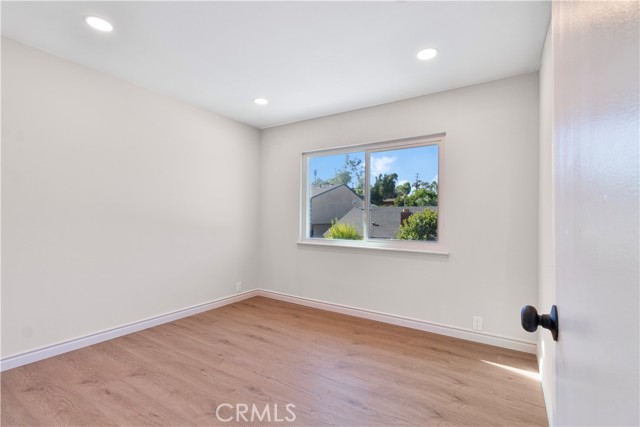 Detail Gallery Image 27 of 38 For 1736 E Oakridge, West Covina,  CA 91792 - 3 Beds | 2/1 Baths