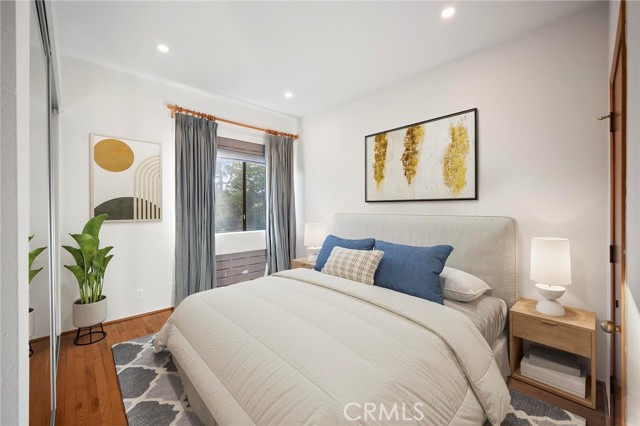 Detail Gallery Image 18 of 27 For 750 S Bundy #108,  Los Angeles,  CA 90049 - 2 Beds | 2/1 Baths