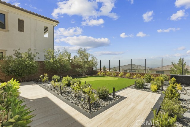 20434 W Albion Way, Porter Ranch CA: https://media.crmls.org/medias/d1b543e3-f96c-4fec-8224-09b76320d479.jpg