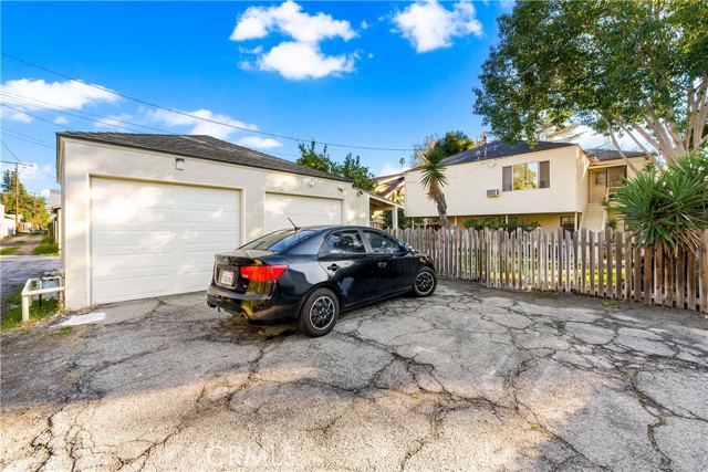 Detached 2 Car Garage