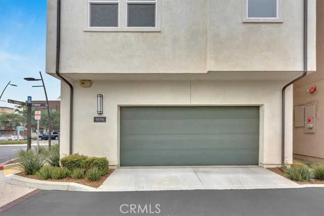 Detail Gallery Image 6 of 47 For 9596 Unwind Pl, Rancho Cucamonga,  CA 91730 - 3 Beds | 2/1 Baths