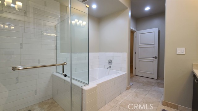 311 Caruso Avenue, Glendale CA: https://media.crmls.org/medias/d1b6ff67-bb56-47be-99fb-62866a7e9ccd.jpg
