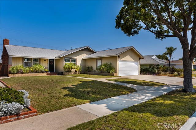 6881 San Bruno Dr, Buena Park, CA 90620