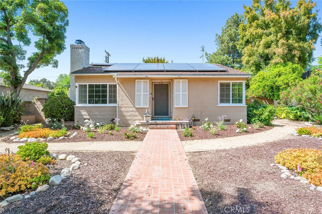 555 W 10th Street, Claremont, CA 91711