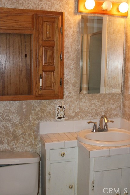Detail Gallery Image 12 of 28 For 2832 Audrey Ave, Lake Isabella,  CA 93240 - 2 Beds | 2 Baths