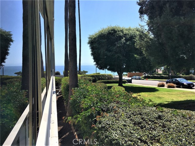 32724 Coastsite Drive, Rancho Palos Verdes, California 90275, 2 Bedrooms Bedrooms, ,2 BathroomsBathrooms,Residential,Sold,Coastsite,PV21203846