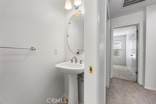 Detail Gallery Image 39 of 66 For 11208 Bright Water, Bakersfield,  CA 93311 - 4 Beds | 2/1 Baths